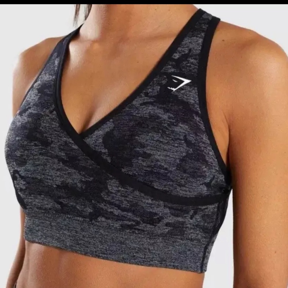 Gymshark adapt camo seamless sports bra